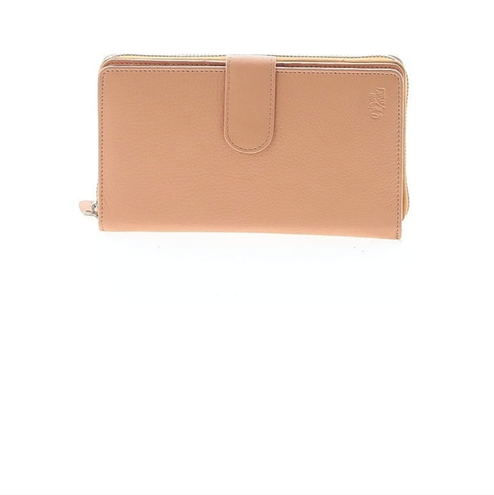 Tan Bifold Wallet with Minimalist Design